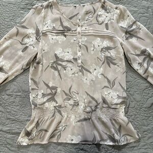 GREY FLORAL SHEER BLOUSE